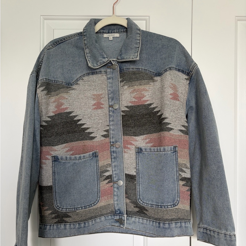 Women's Blue and Gray Jean Jacket